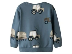 Blå sweatshirt med traktorprint fra Name It 13247018 blue mirage bagfra